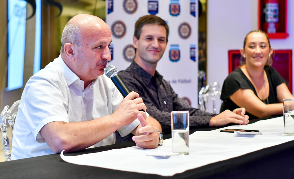 Fútbol | Mantegazza anunció la creación de la primera Escuela de Directores Técnicos del distrito