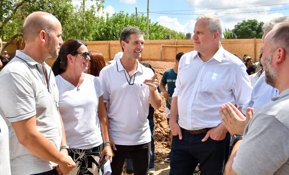 Educación | Comenzó la construcción de la Escuela Secundaria 9 del barrio Santa Ana