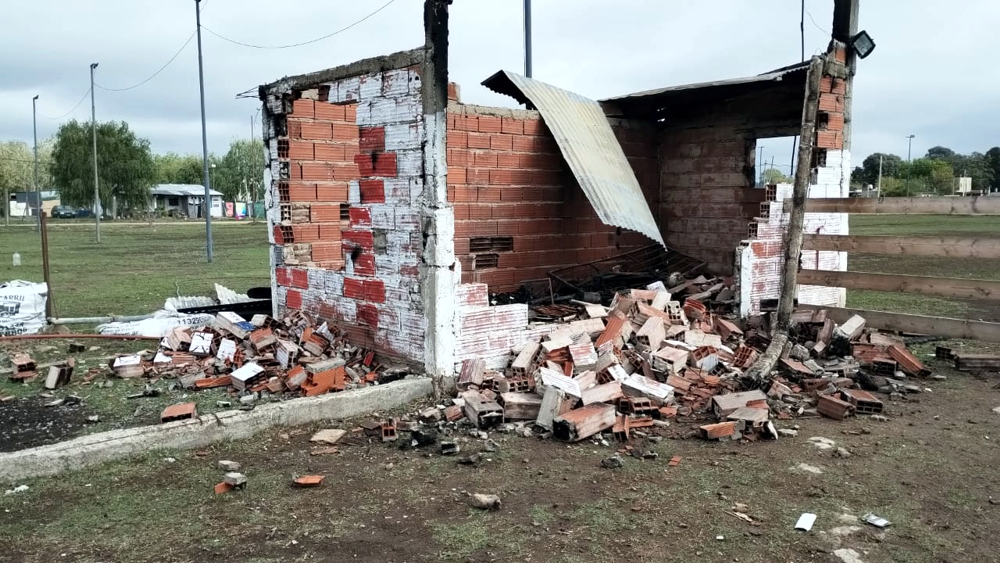 San Vicente | Vandalizaron y robaron las instalaciones del Club Biocca en el barrio Pueblo de la Paz