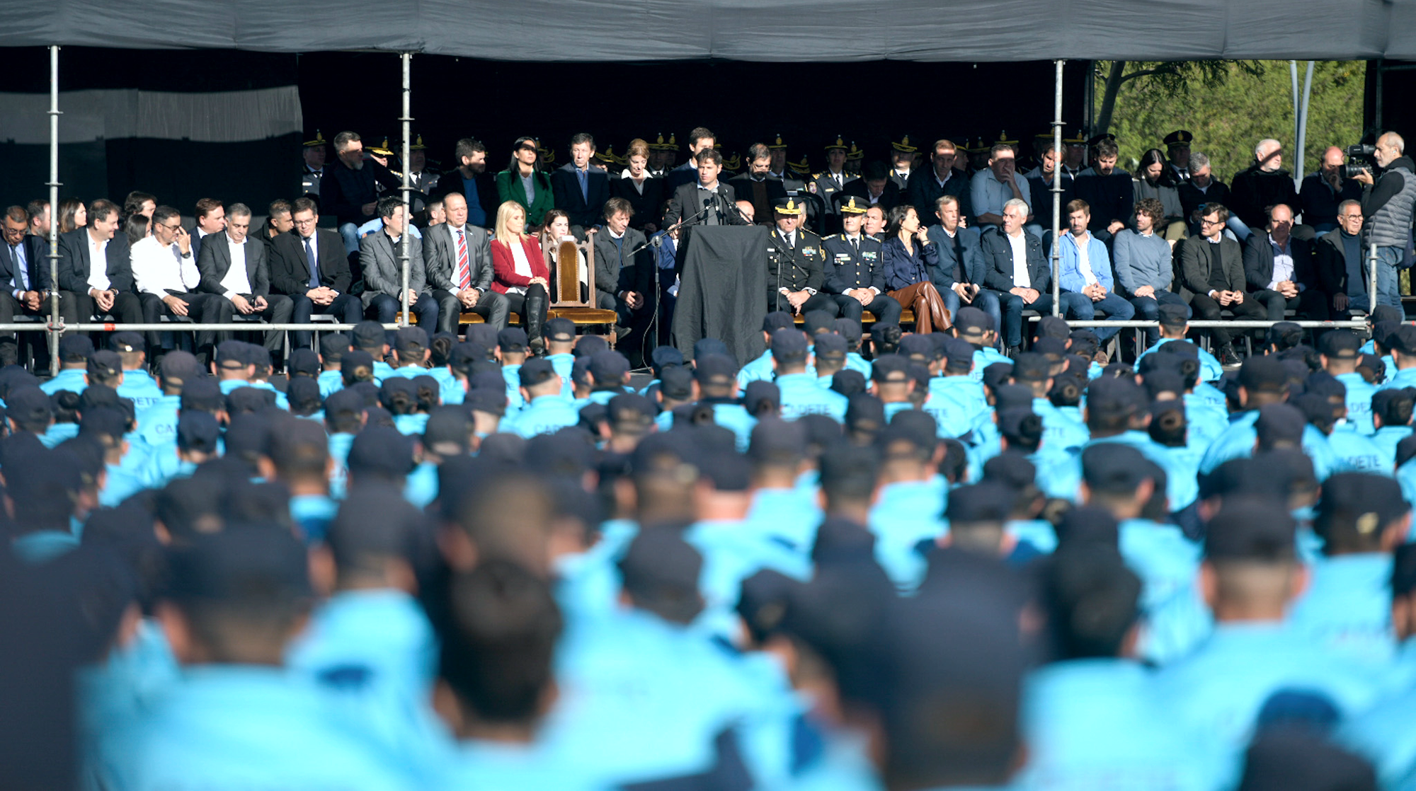 Seguridad | Mantegazza participó del acto de egreso de cadetes policiales y recibió nuevos patrulleros