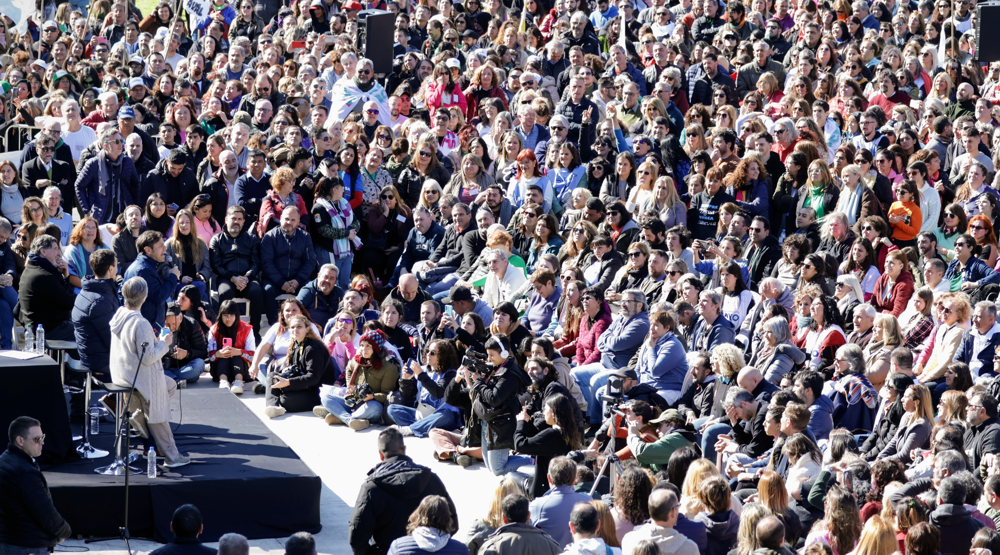 San Vicente | Kicillof y Mantegazza encabezaron un masivo acto en el Museo Quinta 17 de Octubre