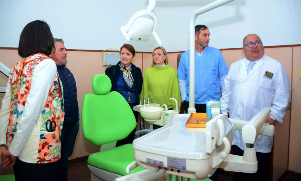 Salud | Cantero inauguró el nuevo laboratorio de prótesis dentales en el Centro Odontológico peronense