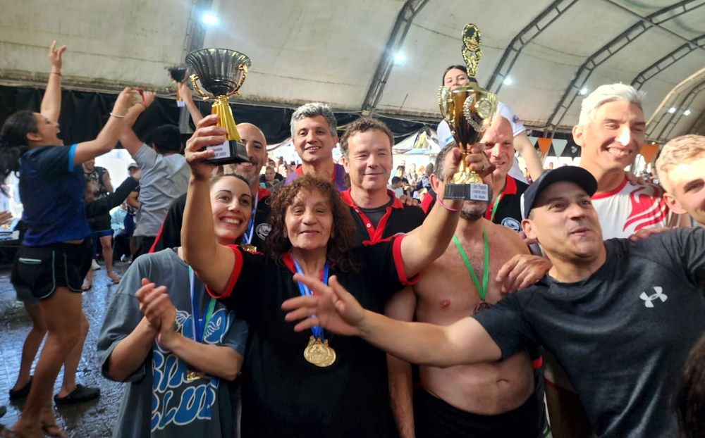 Natación | El natatorio Marea Roja logró la tercera ubicación del torneo anual de LENSur