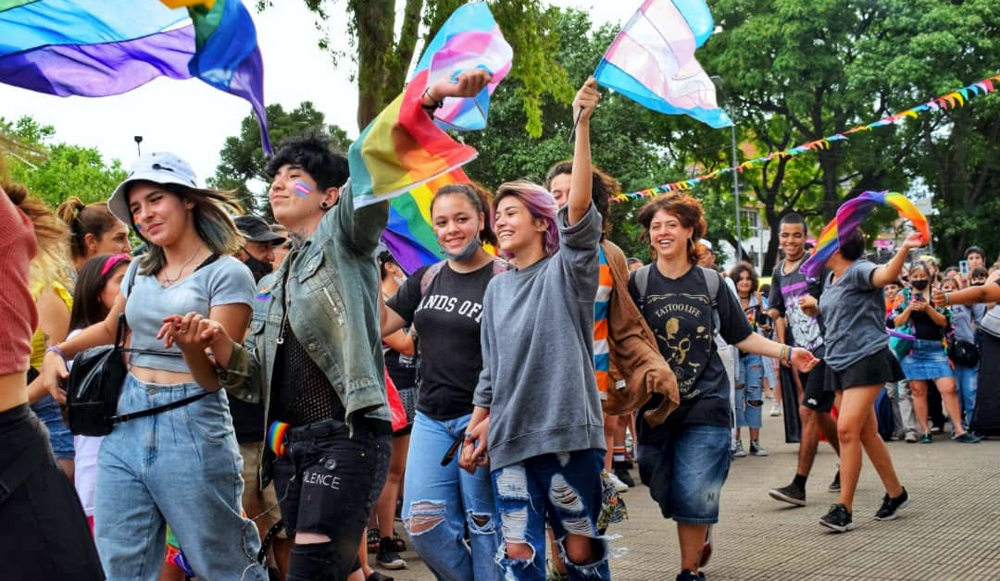 Alejandro Korn | Se realizará la Tercera Marcha del Orgullo y festival artístico en el Viejo Casal