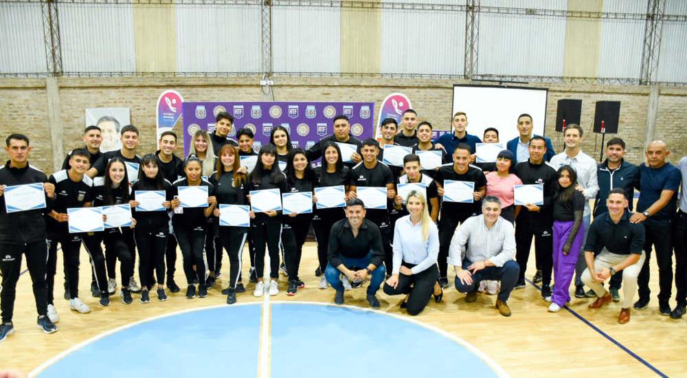 San Vicente | Mantegazza diplomó a los nuevos árbitros de la Escuela Municipal