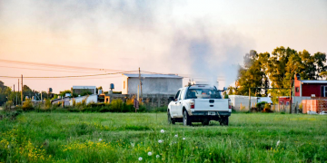 San Vicente | Amplían la fumigación contra la plaga de mosquitos en barrios del distrito