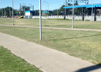 Presidente Perón | Continúa el mantenimiento de los espacios públicos en distintos puntos del distrito