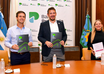 San Vicente | Por leasing, el Municipio adquirirá una retropala y más de 1.800 iluminarias LED