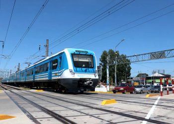 Transportes | Nuevo golpe al bolsillo del gobierno Nacional: aumentan los trenes