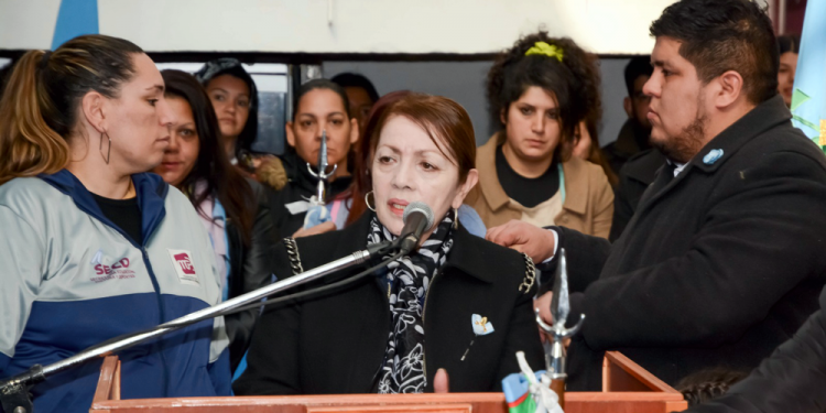 25 de Mayo | Cantero presidió en acto por el Día de la Patria en al Palacio Municipal