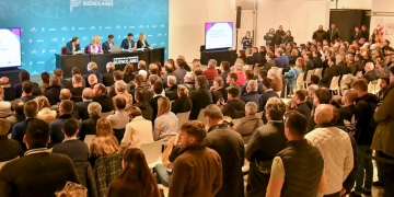 Economía | La Provincia realizó el segundo reembolso del FFFM para los 135 municipios bonaerenses