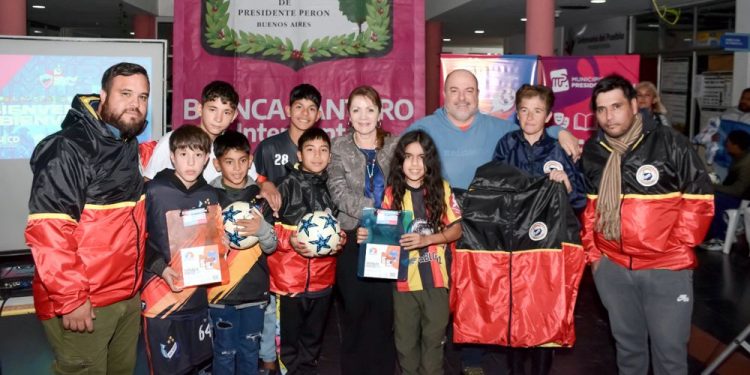 Deportes | Blanca cantero presentó la Liga Municipal Peronense de Fútbol