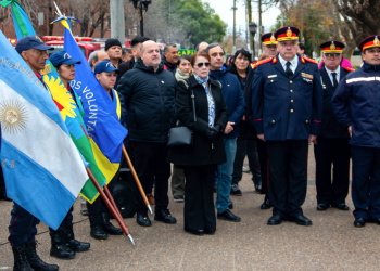 Presidente Perón | Blanca Cantero participó de los festejos del Día Nacional del Bombero Voluntario