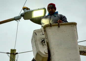 Servicios | La Comuna lanzó la segunda etapa del programa de reconversión lumínica
