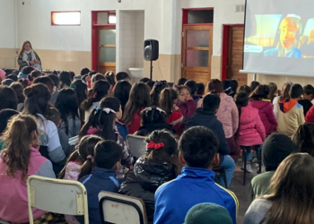 Presidente Perón | Más de 4000 niños disfrutaron de cine y diversión en el receso invernal
