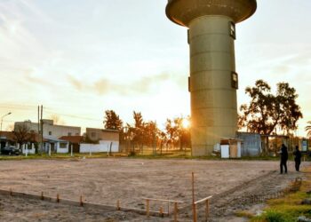 Deportes | Mantegazza visitó la obra del playón deportivo del Club El Progreso de San Vicente