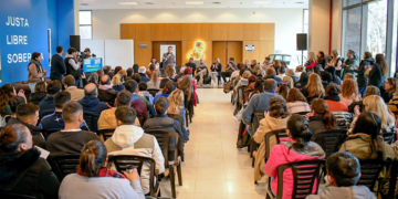 Salud | Mantegazza presidió el primer conversatorio adolescente ante la problemática del suicidio