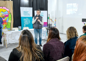 Literatura | Presentaron la colección “Identidades Bonaerenses” con escritores destacados de la provincia