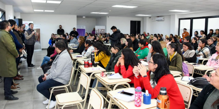 Educación | Mantegazza firmó convenio con la UNLZ y comenzaron las clases en dos carreras