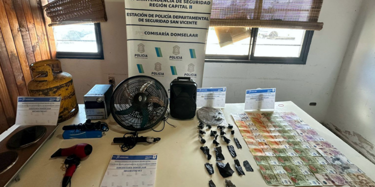 Domselaar | Detienen a dos personas en Guernica, vinculadas con varios robos en la localidad