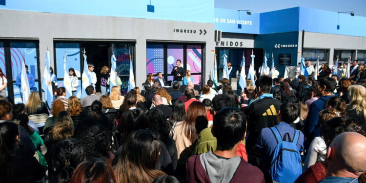 Educación | Éxito total de la Quinta Expo UNYTE en la Universidad de San Vicente