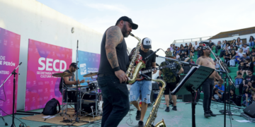 Presidente Perón | Multitudinaria jornada en el «Rock Festival» del ciclo «Tardes en el Anfi»