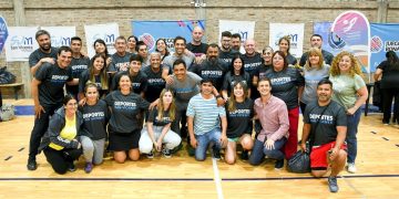 Juegos Bonaerenses | Mantegazza entregó la indumentaria oficial para las finales en MDQ