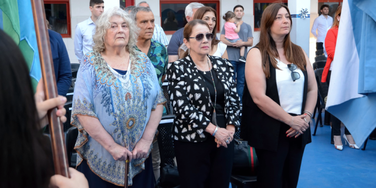 Educación | El Instituto Quinquela Martín de Guernica festejó sus 25 años de vida