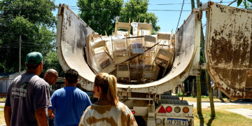 Educación | Entregaron nuevas sillas a dos escuelas de la  ciudad de Alejandro Korn