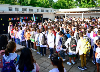 Educación | Mantegazza abrió el ciclo lectivo 2025 en dos instituciones educativas
