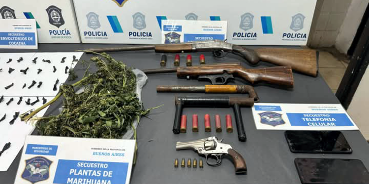 Presidente Perón | Atrapan a dos peligrosos delincuentes con armas y droga