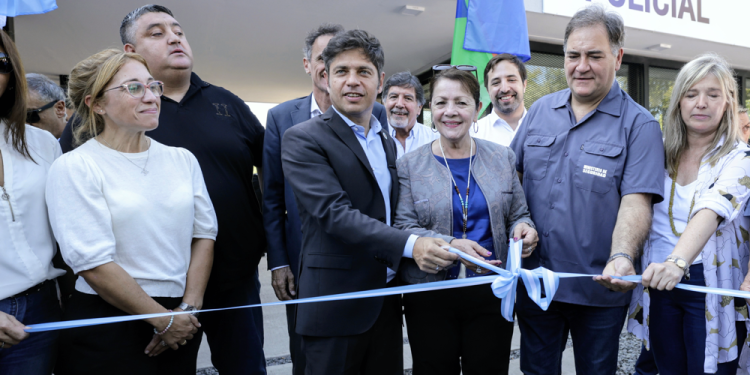 Presidente Perón | Kicillof y Cantero inauguraron un destacamento policial, una escuela y un tomógrafo