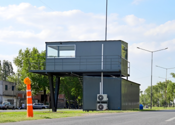 Alejandro Korn | Comenzó el armado del módulo de control en el límite con Presidente Perón