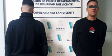 San Vicente | Un automovilista intentó escapar a control y atropelló a una policía