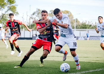 Fútbol | Estrella del Sur logró un importante empate frente al puntero del torneo