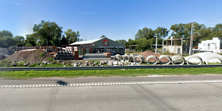 San Vicente | Grupo comando asaltó  a un corralón de Ruta 6 y Directorio, en San Vicente