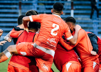 Fútbol | Agónico triunfo de Estrella del Sur ante General Lamadrid por la fecha 12
