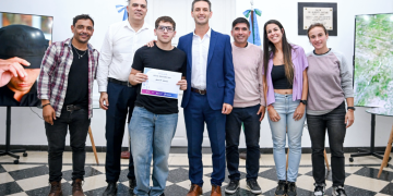 Deportes | Realizaron la tercera entrega de Becas Deportivas de reconocimiento a deportistas federados locales