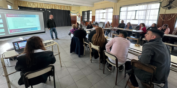 Educación | Primera reunión del año del COPTRET en la Escuela 1 de Presidente Perón
