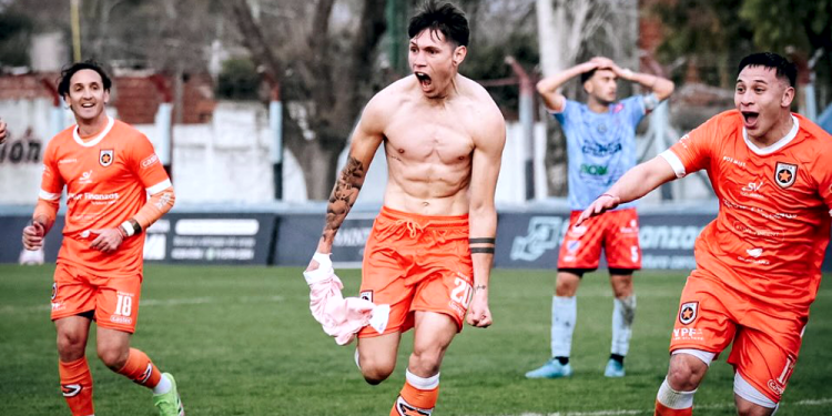 Fútbol | Agónico triunfo de Estrella del Sur frente a Yupanqui en el Lorenzo Arandilla