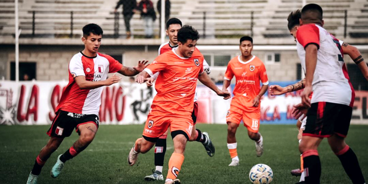 Fútbol | Estrella del Sur trajo un empate de Muñiz que lo mantiene en la zona de arriba