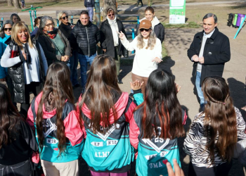 Presidente Perón | Inauguraron juegos, mobiliario urbano y gimnasio en plaza de América Unida