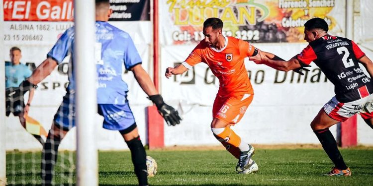 Fútbol | Estrella del Sur y Luján no se sacaron diferencias y Camioneros se escapa