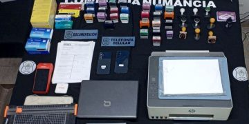 Guernica | Vendían certificados médicos por Facebook y terminaron detenidos