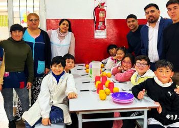 Presidente Perón | El Municipio y el Consejo Escolar continúan equipando aulas de escuelas