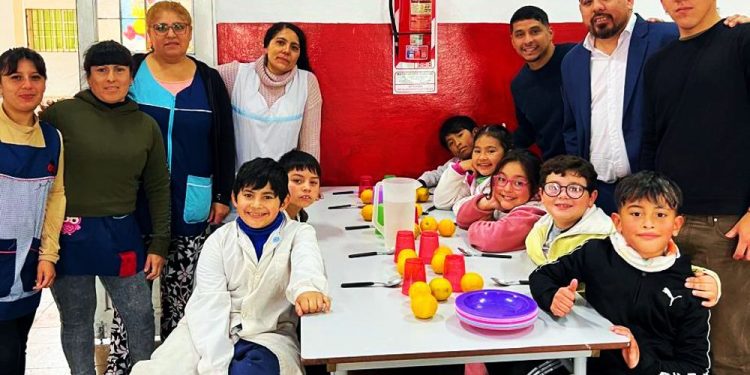 Presidente Perón | El Municipio y el Consejo Escolar continúan equipando aulas de escuelas