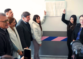 Educación | Cantero y Sileoni inauguraron el edificio anexo de la Secundaria 2 de Guernica
