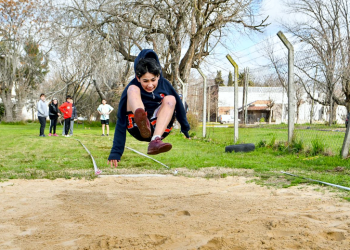 Juegos Bonaerenses | Se disputó la etapa local de Atletismo en el Centro de Educación Física 93