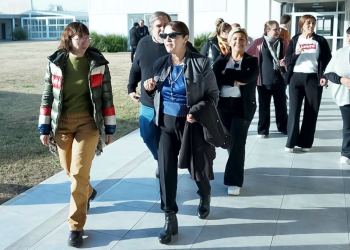 Presidente Perón | Batakis y Cantero recorrieron el complejo de viviendas para jubilados