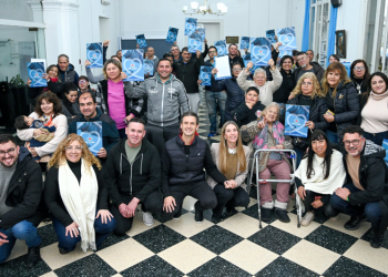 San Vicente | Entregan decretos de regularización dominial a 34 familias del distrito